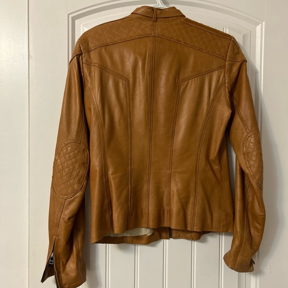 Danier Ladies Brown Vintage Leather Jacket - Picture 4 of 5
